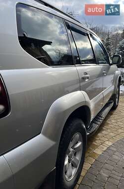 Внедорожник / Кроссовер Toyota Land Cruiser Prado 2007 в Львове