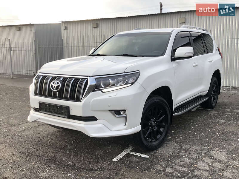 Внедорожник / Кроссовер Toyota Land Cruiser Prado 2021 в Киеве