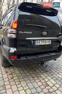 Позашляховик / Кросовер Toyota Land Cruiser Prado 2006 в Чернівцях