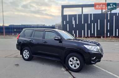 Позашляховик / Кросовер Toyota Land Cruiser Prado 2018 в Харкові