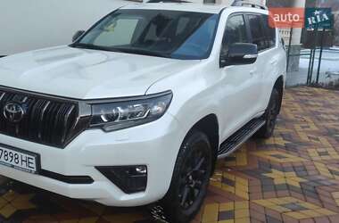 Позашляховик / Кросовер Toyota Land Cruiser Prado 2021 в Тячеві