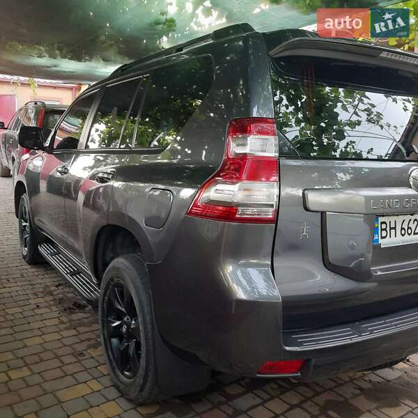 Позашляховик / Кросовер Toyota Land Cruiser Prado 2014 в Тарутиному