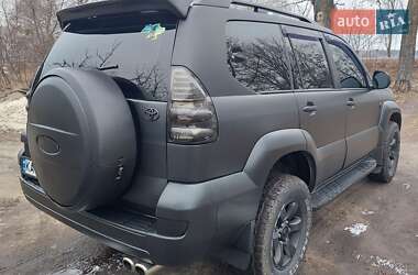 Позашляховик / Кросовер Toyota Land Cruiser Prado 2005 в Києві