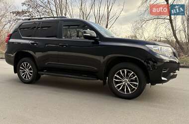 Позашляховик / Кросовер Toyota Land Cruiser Prado 2020 в Києві