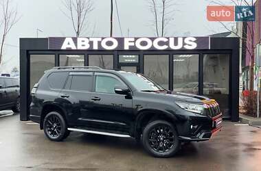 Позашляховик / Кросовер Toyota Land Cruiser Prado 2021 в Києві