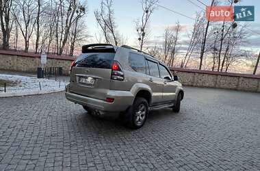 Позашляховик / Кросовер Toyota Land Cruiser Prado 2004 в Чернівцях