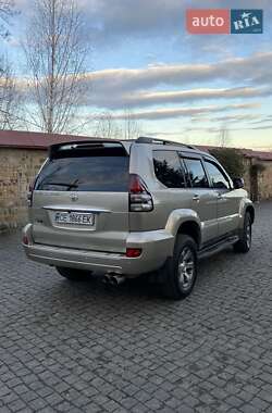 Позашляховик / Кросовер Toyota Land Cruiser Prado 2004 в Чернівцях