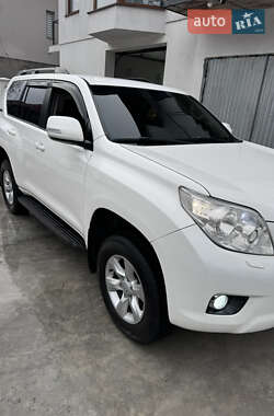 Позашляховик / Кросовер Toyota Land Cruiser Prado 2012 в Рахові