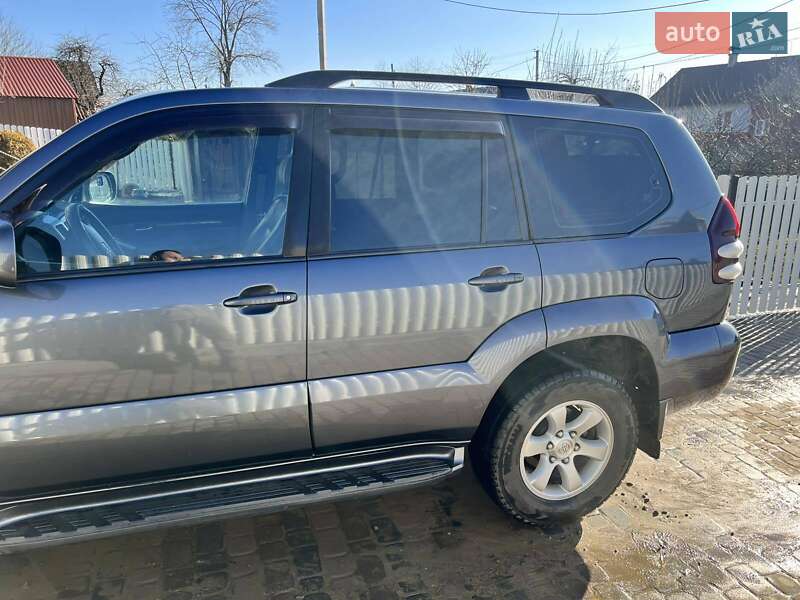 Внедорожник / Кроссовер Toyota Land Cruiser Prado 2007 в Сторожинце