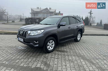 Позашляховик / Кросовер Toyota Land Cruiser Prado 2018 в Чернівцях