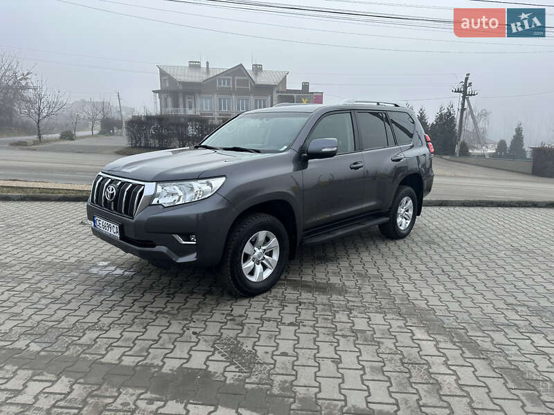 Позашляховик / Кросовер Toyota Land Cruiser Prado 2018 в Чернівцях