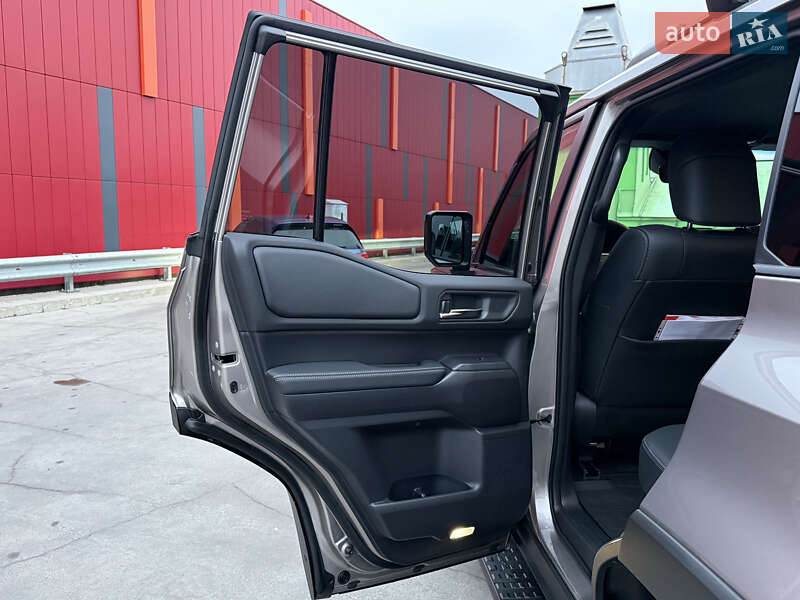 Внедорожник / Кроссовер Toyota Land Cruiser Prado 2024 в Киеве фото 18 Внедорожник / Кроссовер Toyota Land Cruiser Prado 2024 в Киеве