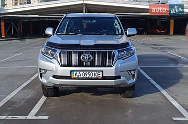 Позашляховик / Кросовер Toyota Land Cruiser Prado 2020 в Києві