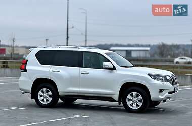 Внедорожник / Кроссовер Toyota Land Cruiser Prado 2022 в Киеве