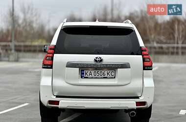 Внедорожник / Кроссовер Toyota Land Cruiser Prado 2022 в Киеве