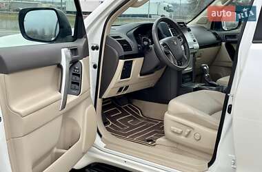 Внедорожник / Кроссовер Toyota Land Cruiser Prado 2022 в Киеве