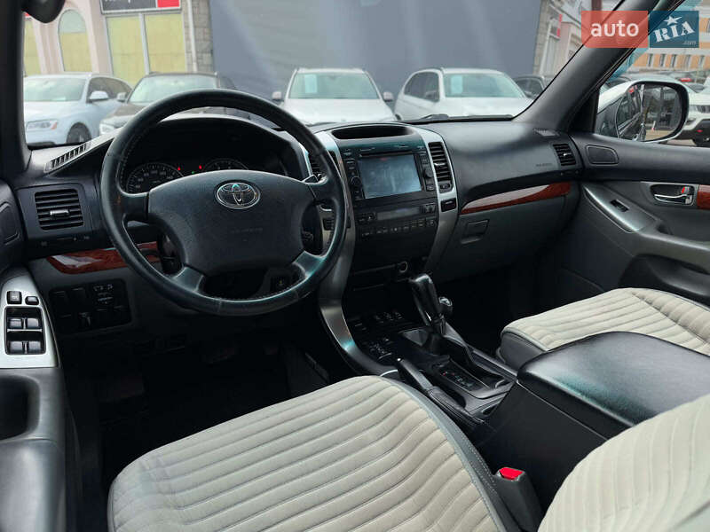 Позашляховик / Кросовер Toyota Land Cruiser Prado 2007 в Вінниці