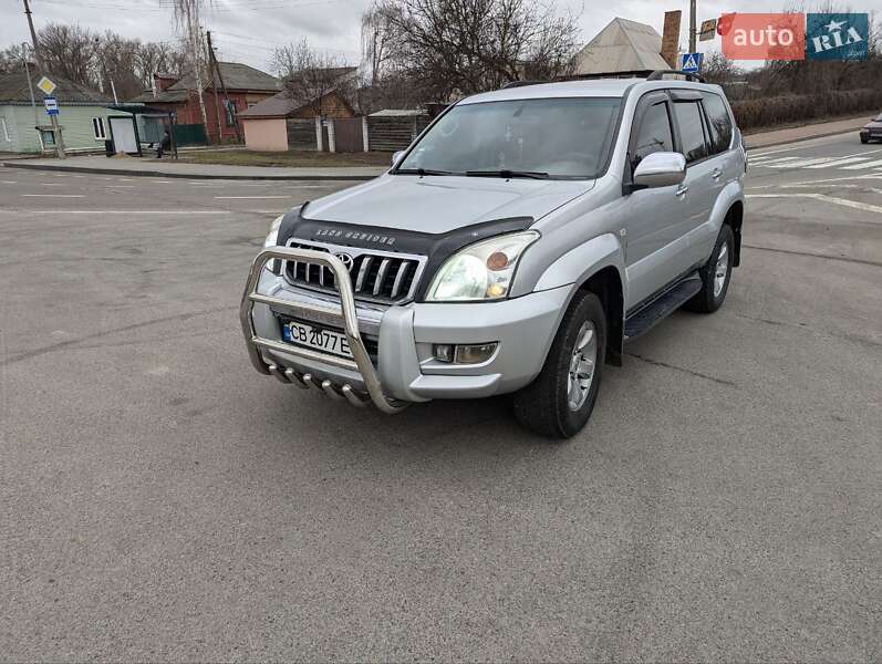Позашляховик / Кросовер Toyota Land Cruiser Prado 2005 в Чернігові