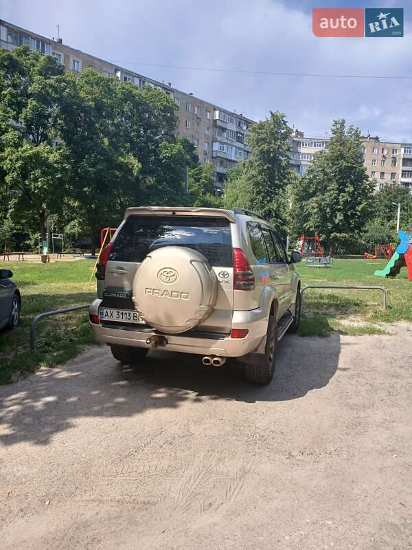 Позашляховик / Кросовер Toyota Land Cruiser Prado 2006 в Харкові