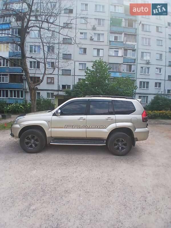 Позашляховик / Кросовер Toyota Land Cruiser Prado 2006 в Харкові