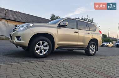 Внедорожник / Кроссовер Toyota Land Cruiser Prado 2013 в Ужгороде