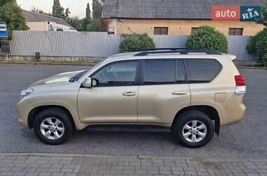 Внедорожник / Кроссовер Toyota Land Cruiser Prado 2013 в Ужгороде