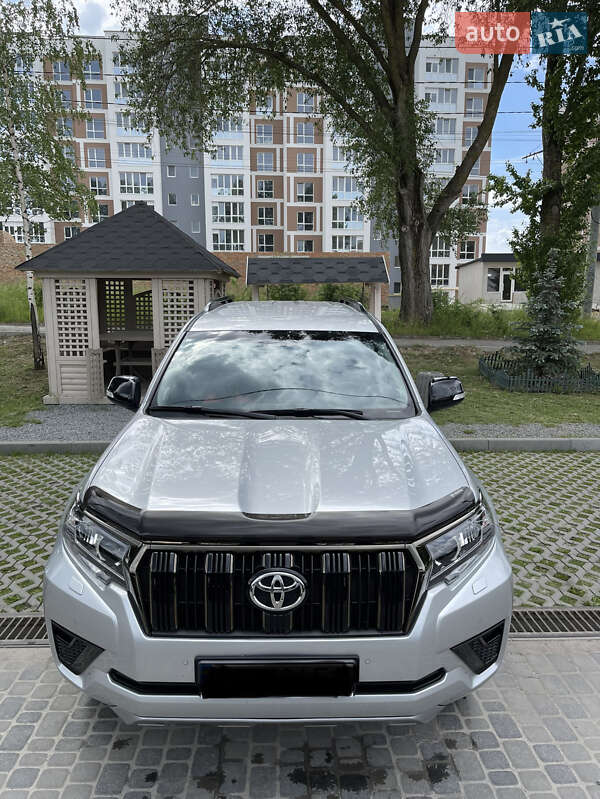 Позашляховик / Кросовер Toyota Land Cruiser Prado 2021 в Тернополі