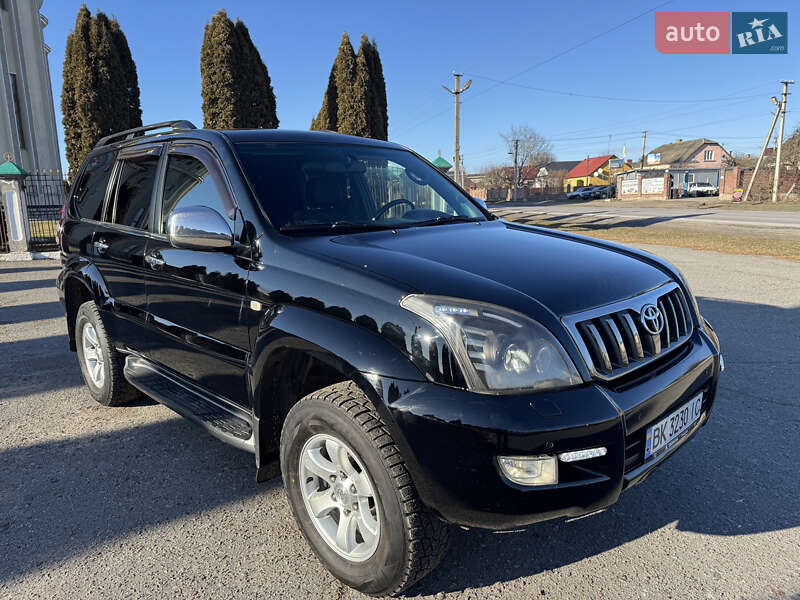 Позашляховик / Кросовер Toyota Land Cruiser Prado 2008 в Дубні