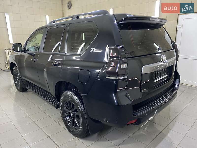 Позашляховик / Кросовер Toyota Land Cruiser Prado 2023 в Умані