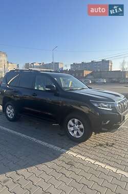 Позашляховик / Кросовер Toyota Land Cruiser Prado 2021 в Хмельницькому