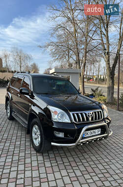 Позашляховик / Кросовер Toyota Land Cruiser Prado 2007 в Рівному