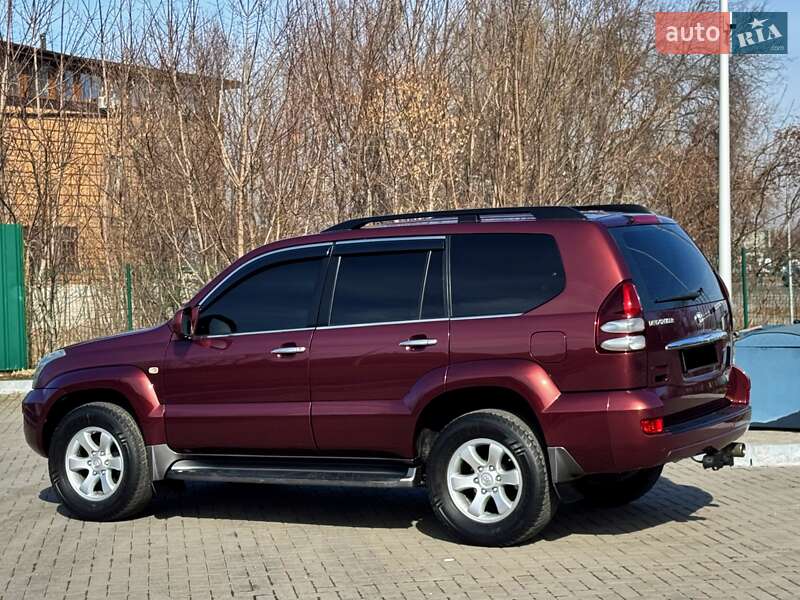 Внедорожник / Кроссовер Toyota Land Cruiser Prado 2009 в Днепре