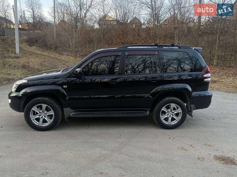 Позашляховик / Кросовер Toyota Land Cruiser Prado 2005 в Вінниці