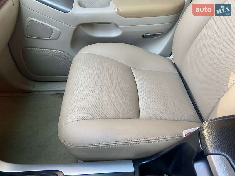Внедорожник / Кроссовер Toyota Land Cruiser Prado 2003 в Киеве