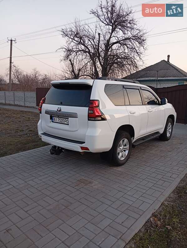 Внедорожник / Кроссовер Toyota Land Cruiser Prado 2019 в Чернобае