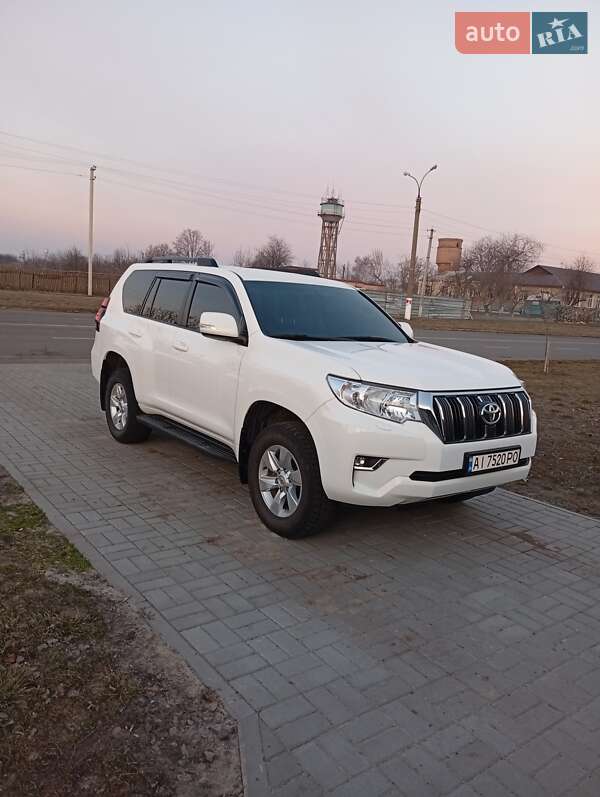 Внедорожник / Кроссовер Toyota Land Cruiser Prado 2019 в Чернобае