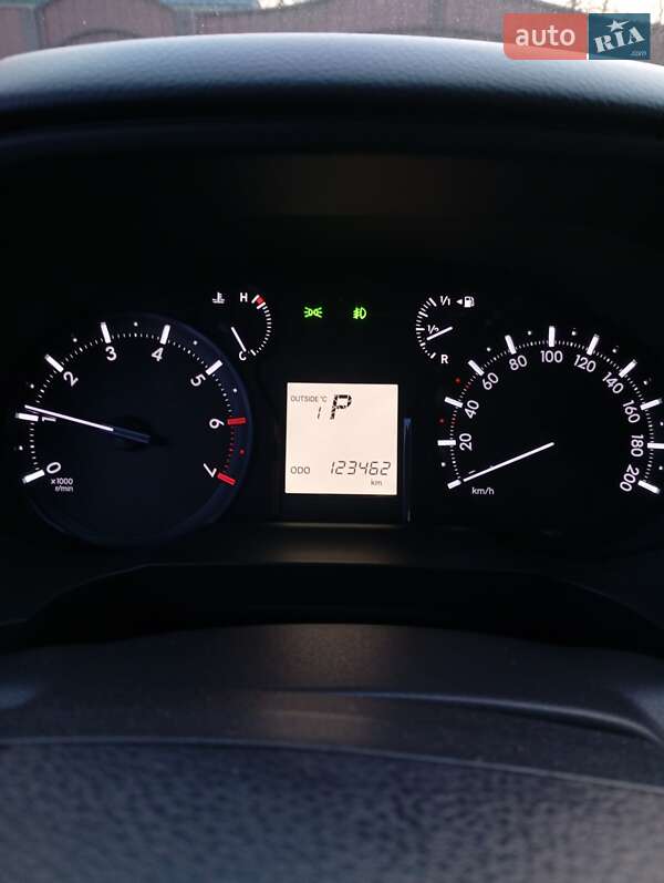 Внедорожник / Кроссовер Toyota Land Cruiser Prado 2019 в Чернобае