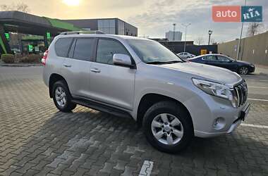 Позашляховик / Кросовер Toyota Land Cruiser Prado 2014 в Києві