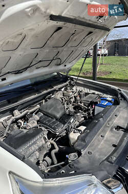 Внедорожник / Кроссовер Toyota Land Cruiser Prado 2014 в 