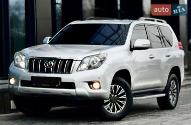 Позашляховик / Кросовер Toyota Land Cruiser Prado 2011 в Тернополі