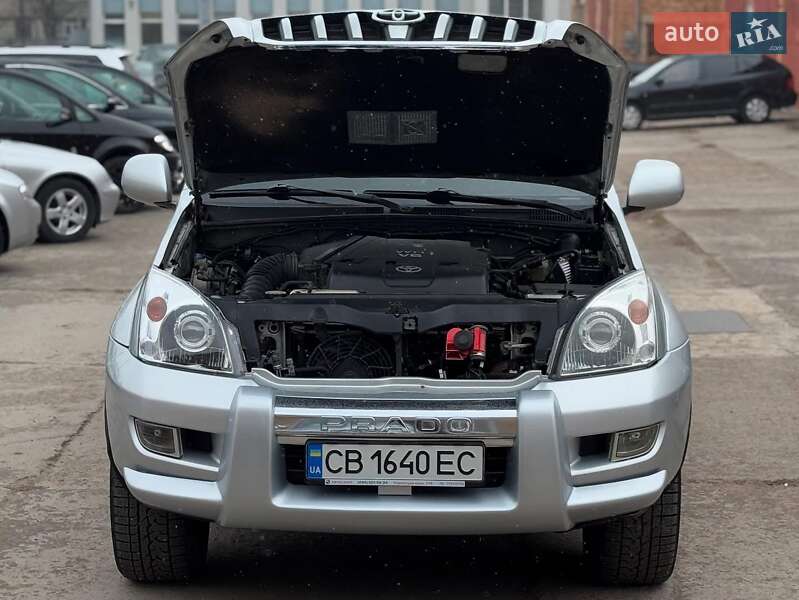 Позашляховик / Кросовер Toyota Land Cruiser Prado 2006 в Чернігові