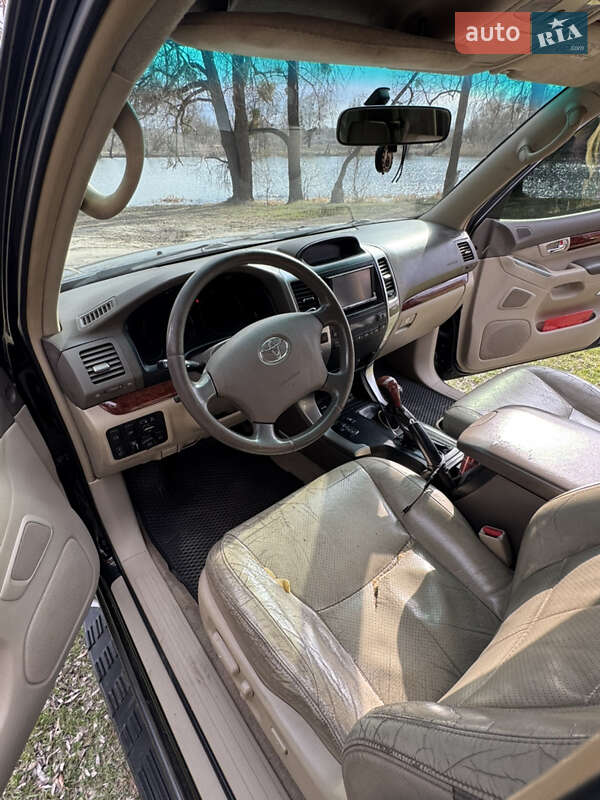 Позашляховик / Кросовер Toyota Land Cruiser Prado 2005 в Мерефа