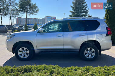 Внедорожник / Кроссовер Toyota Land Cruiser Prado 2020 в 