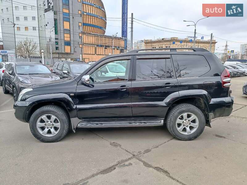 Внедорожник / Кроссовер Toyota Land Cruiser Prado 2006 в Харькове