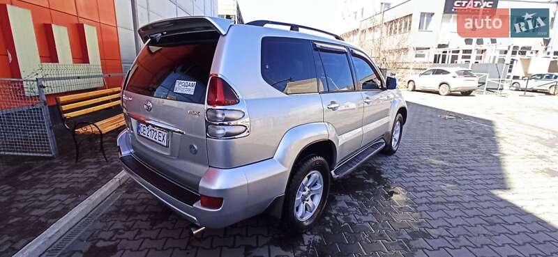 Внедорожник / Кроссовер Toyota Land Cruiser Prado 2005 в Черновцах