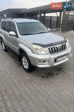Внедорожник / Кроссовер Toyota Land Cruiser Prado 2005 в 