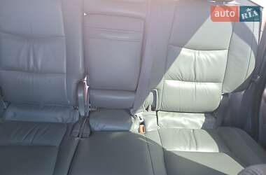 Внедорожник / Кроссовер Toyota Land Cruiser Prado 2005 в 