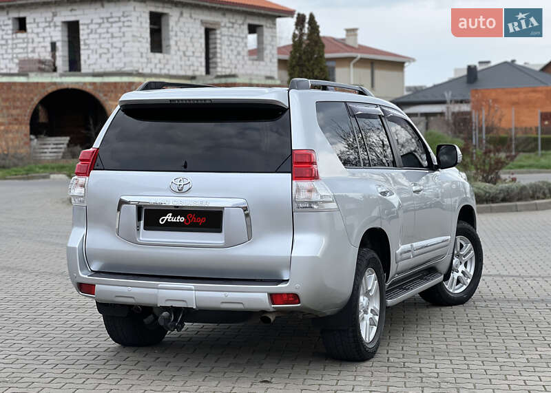 Внедорожник / Кроссовер Toyota Land Cruiser Prado 2010 в Одессе