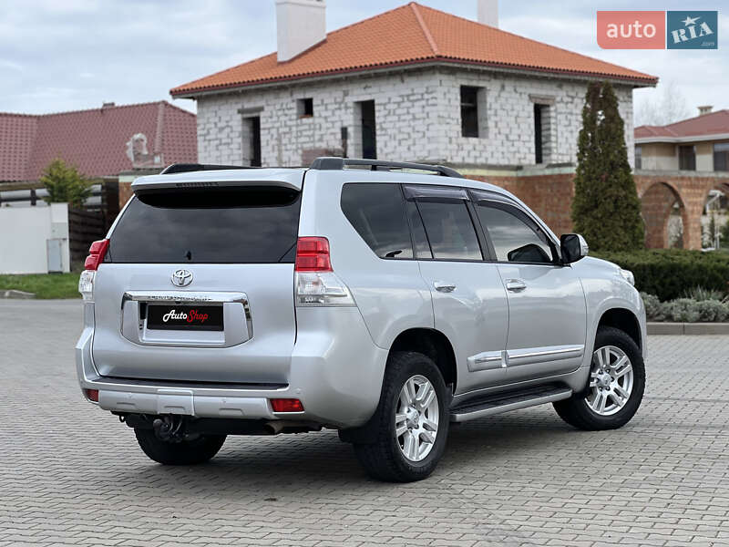 Внедорожник / Кроссовер Toyota Land Cruiser Prado 2010 в Одессе