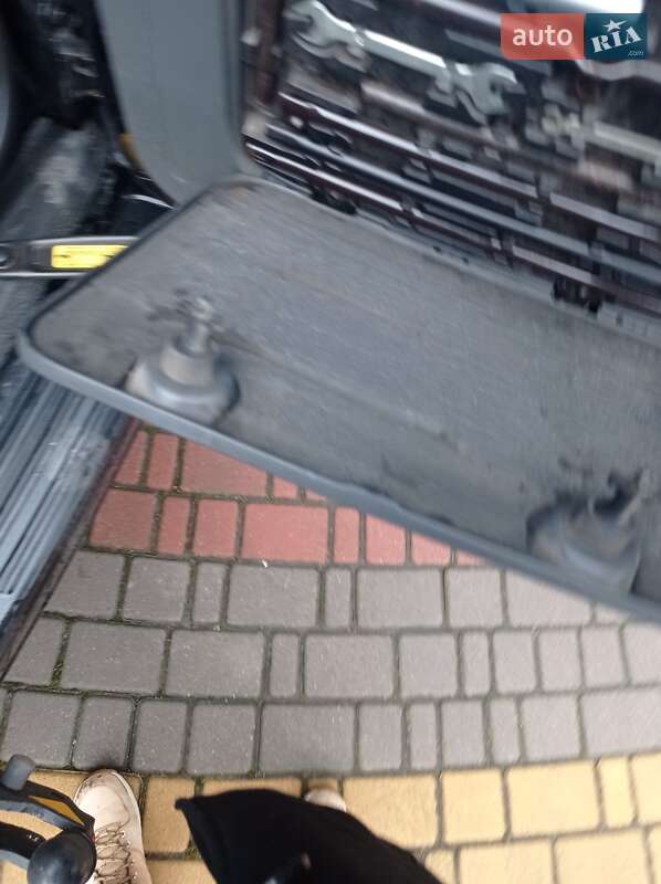 Позашляховик / Кросовер Toyota Land Cruiser Prado 2005 в Стебнику